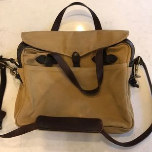 Filson 256 original briefcase in Tan